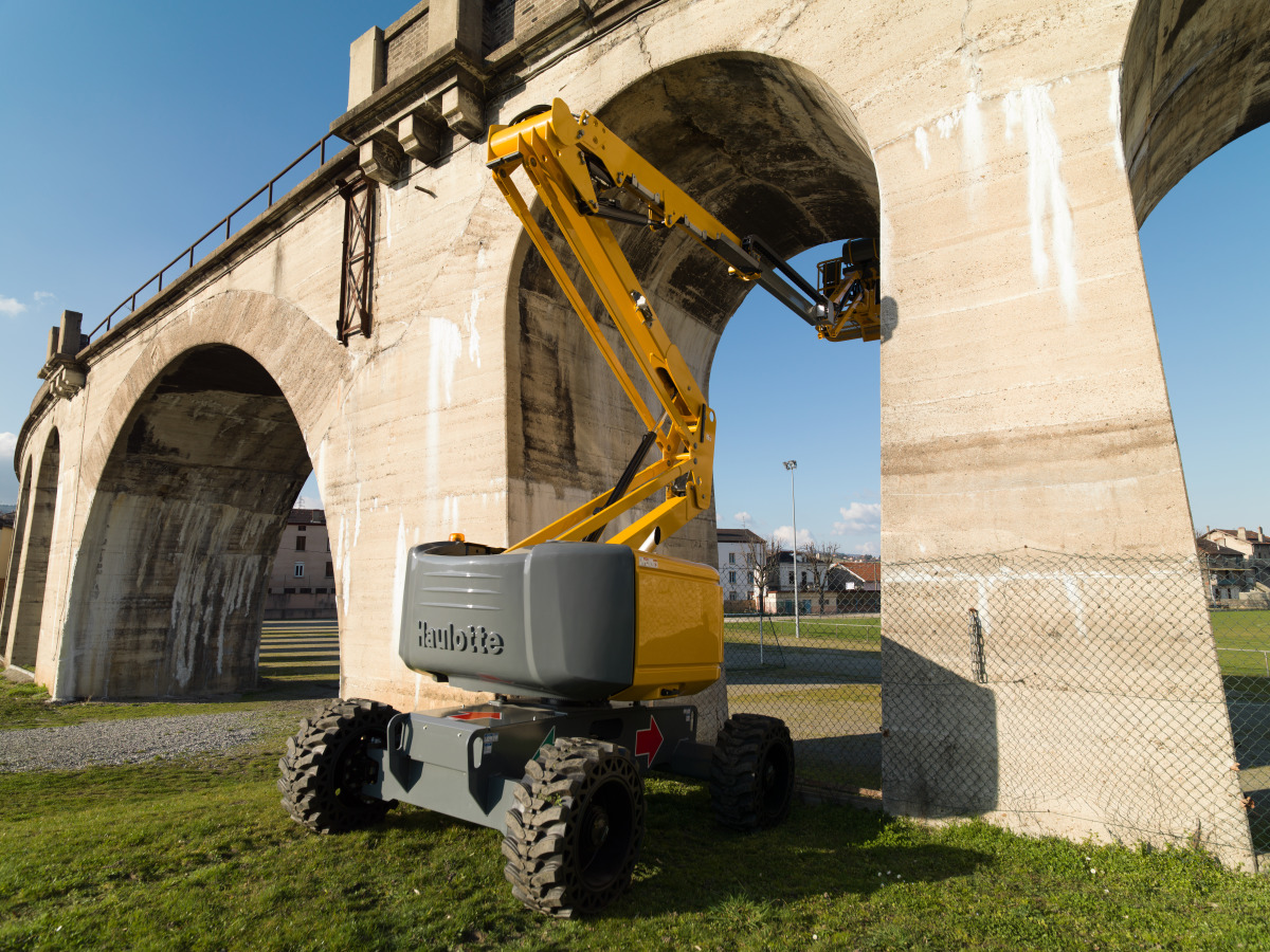 16 metre eklemli platform