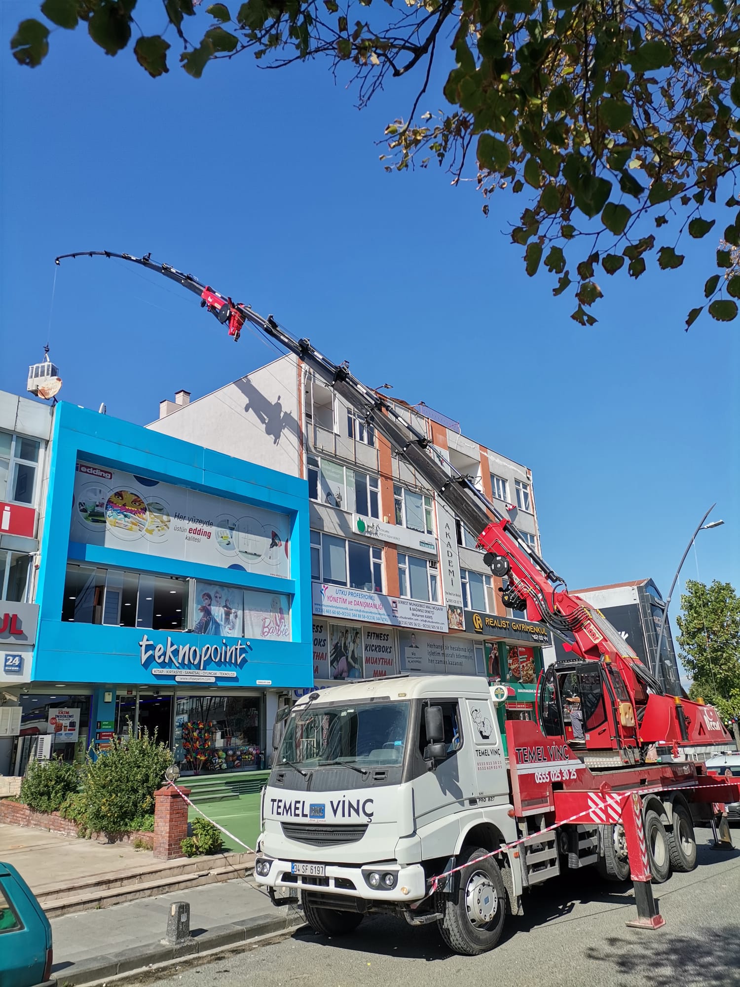 45 tonluk kiralık vinç